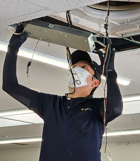 2015年入社　34歳　サービス課 